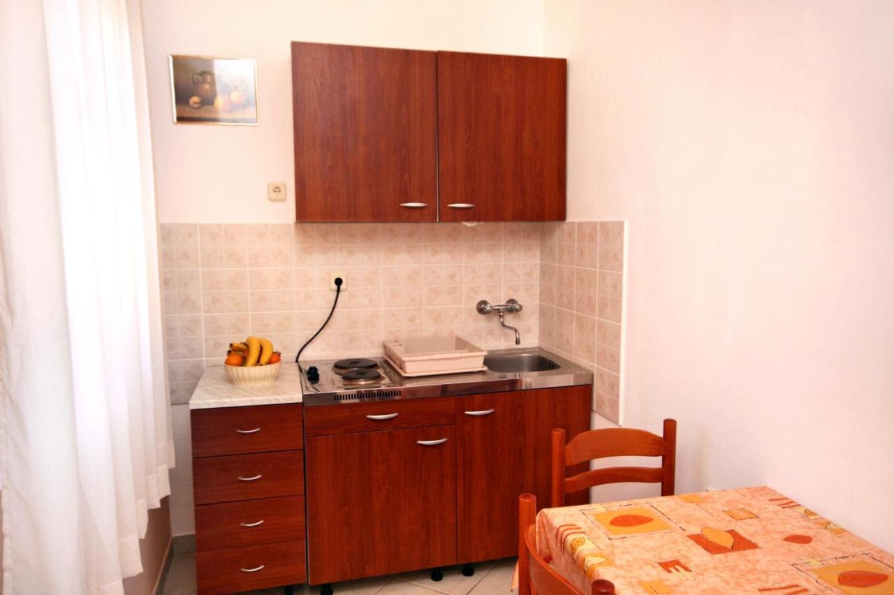 Apartments With A Parking Space Rovanjska, Paklenica - 6209 Extérieur photo